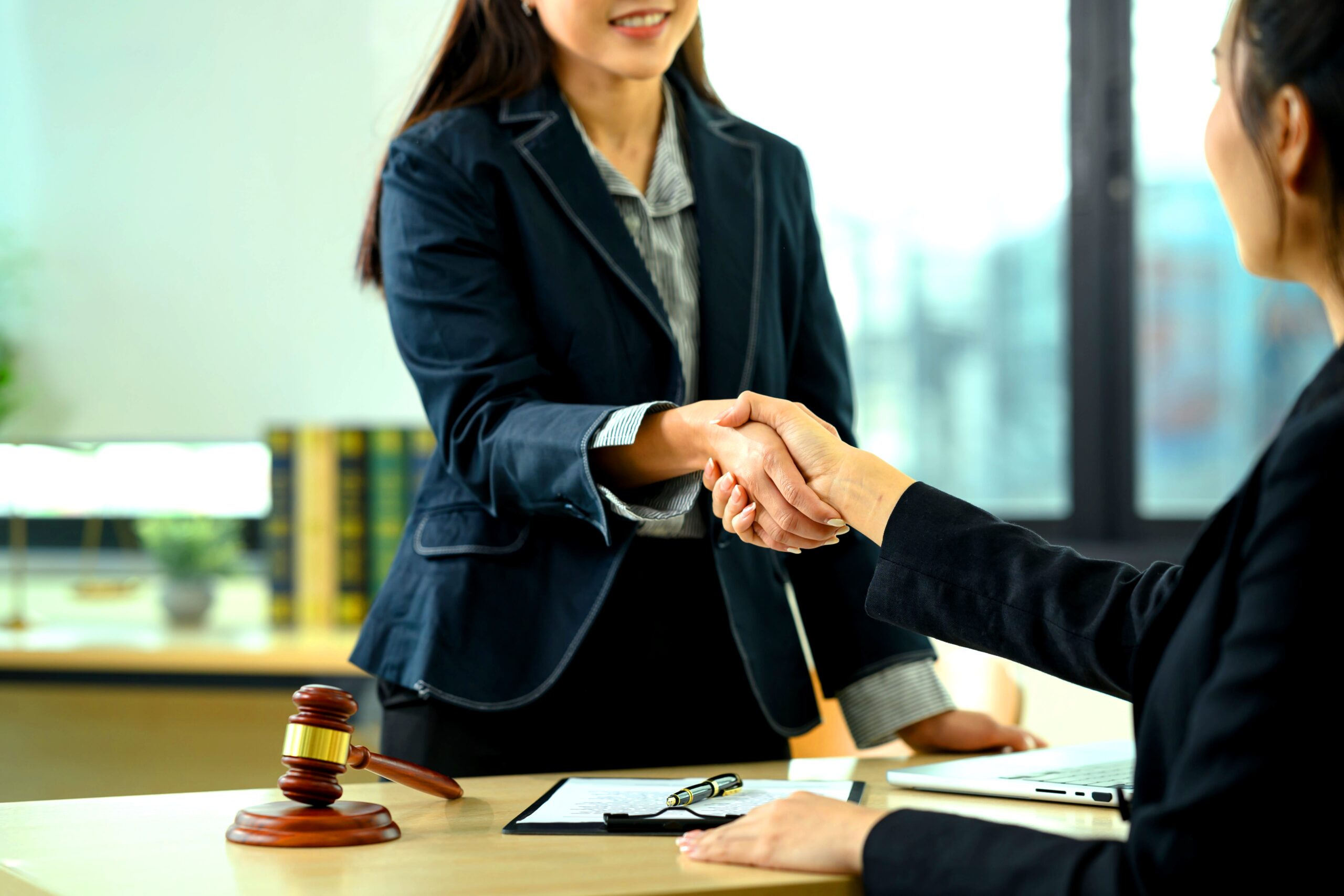 How to Hire a Tax Lawyer in Oregon