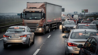 Dangers of Improper Lane Usage by Trucks